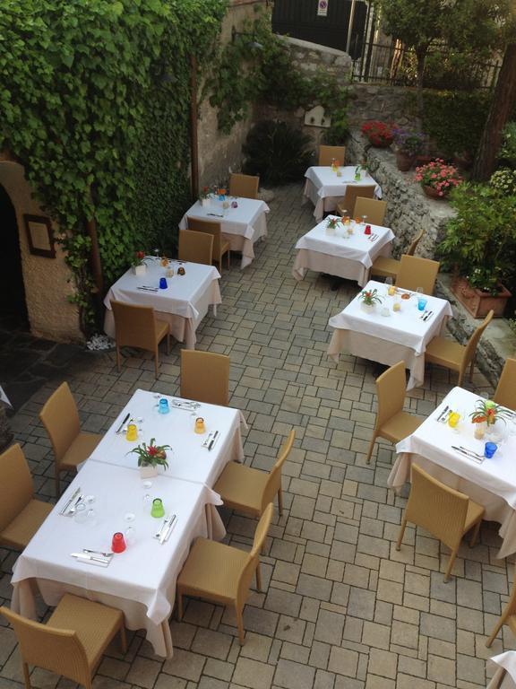 B&B Antico Brolo Gardone Riviera Exterior foto